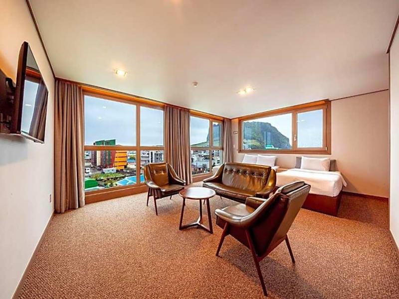 Sunrise Hotel Sungsan image