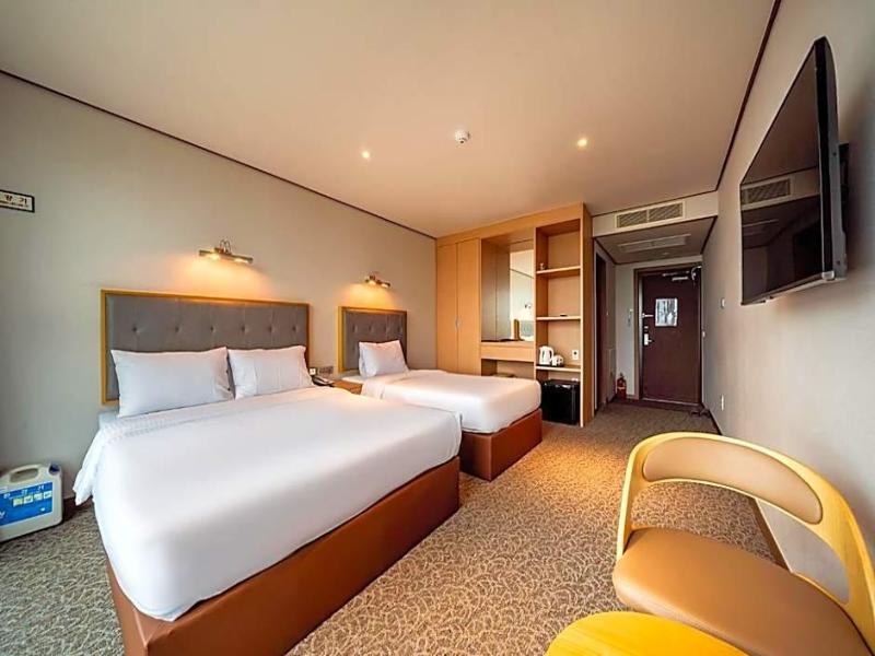Sunrise Hotel Sungsan image