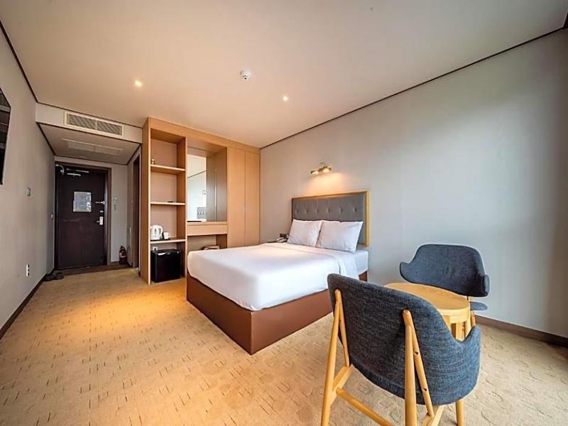 Sunrise Hotel Sungsan image