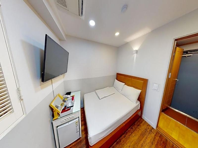 Charm Hotel image