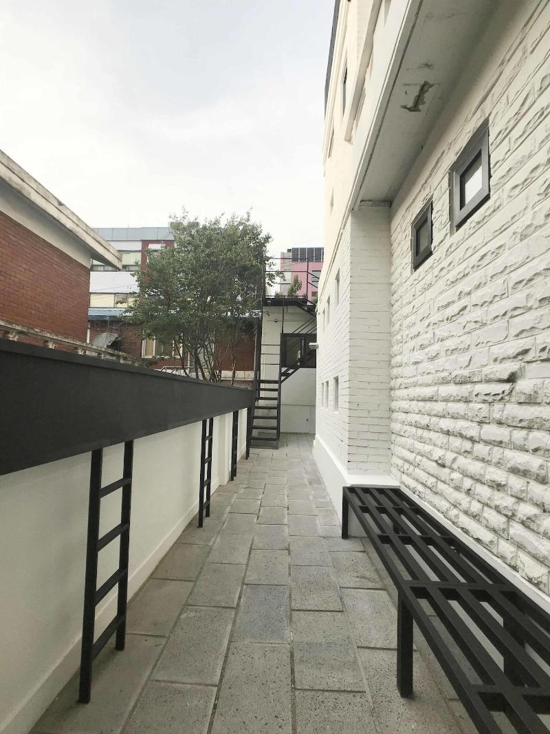 Seoul Cube Itaewon - Hostel image