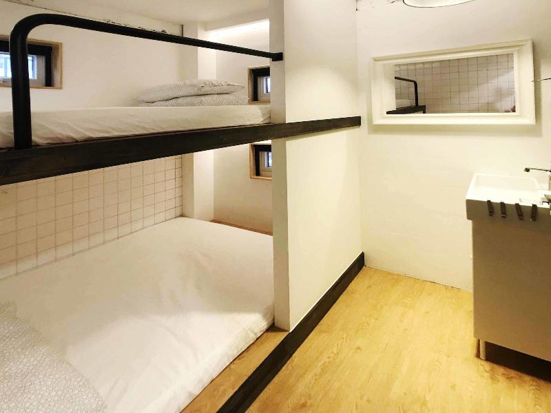 Seoul Cube Itaewon - Hostel image