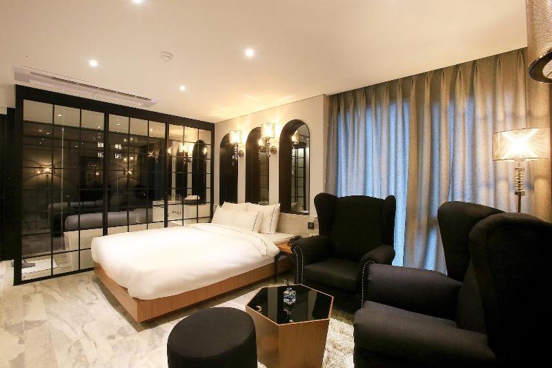 Forestar Hotel image