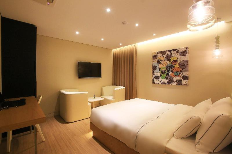 Forestar Hotel image