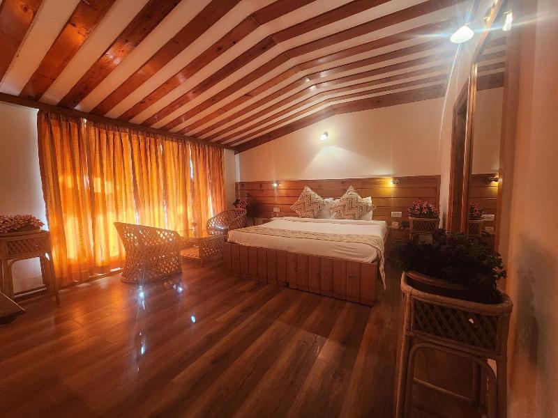 The Chalets Naldehra image