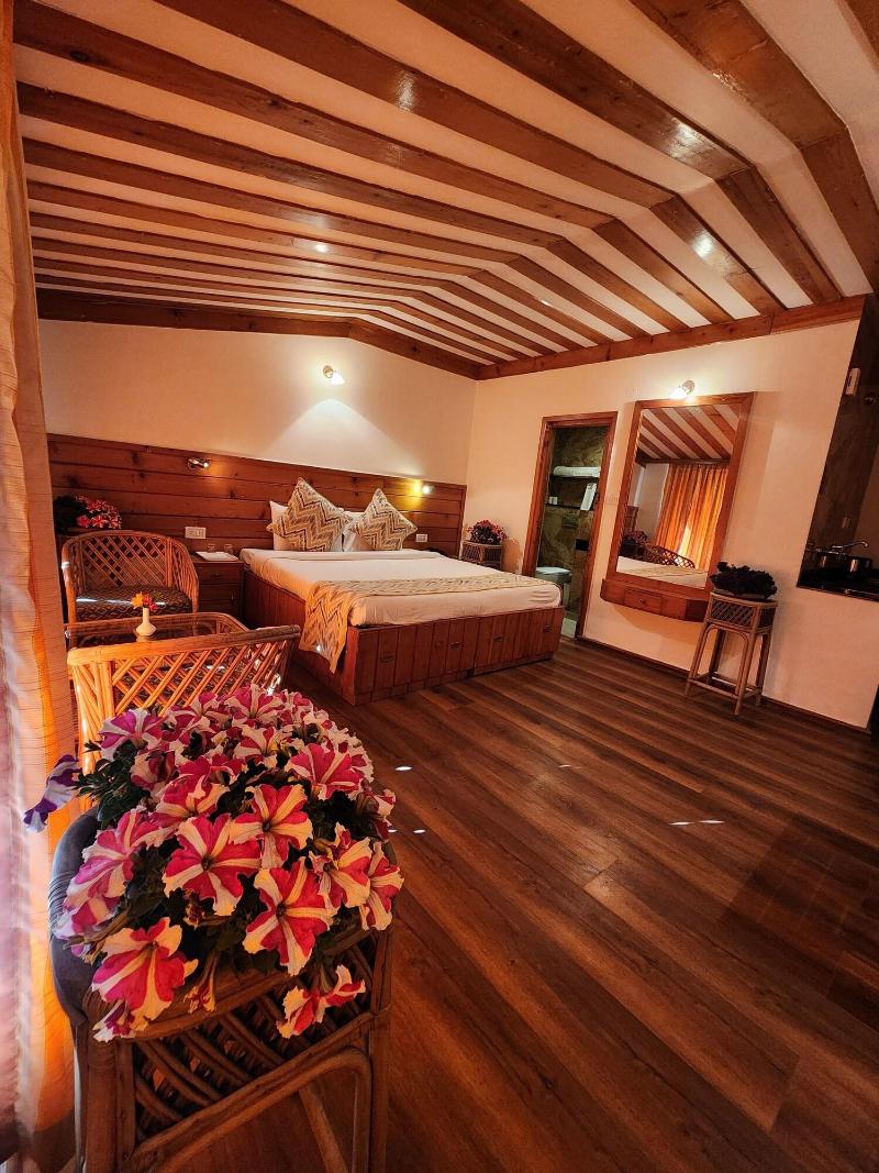 The Chalets Naldehra image