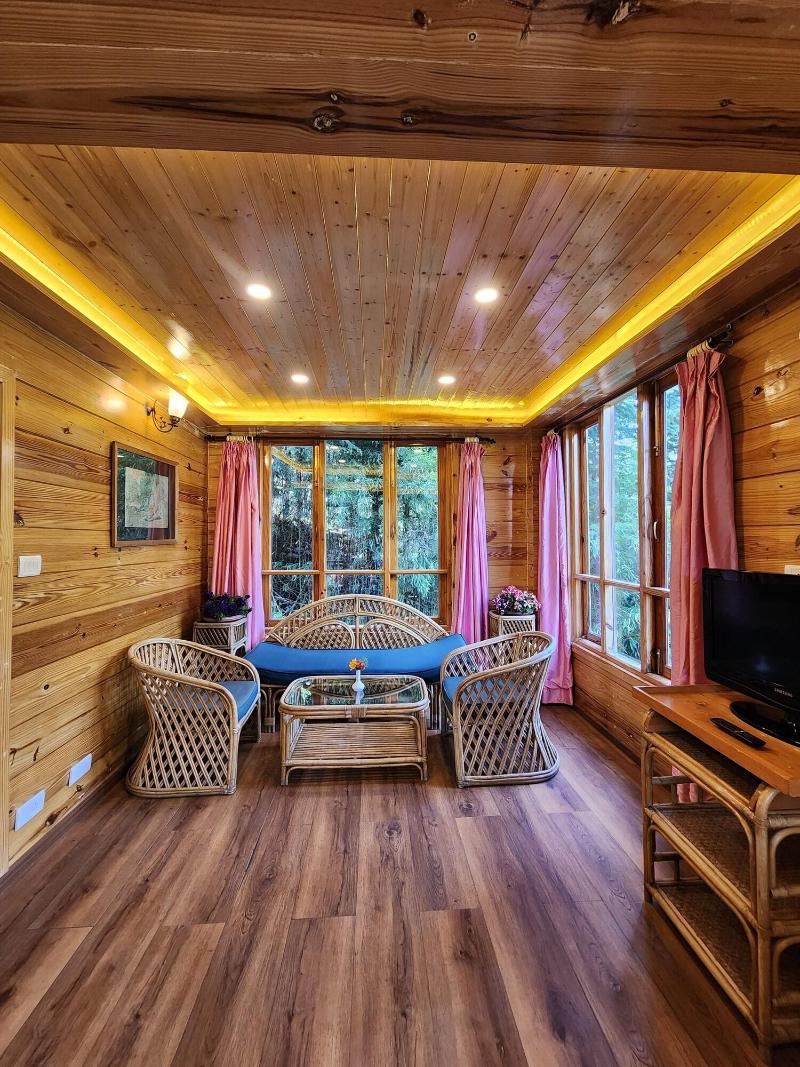 The Chalets Naldehra image