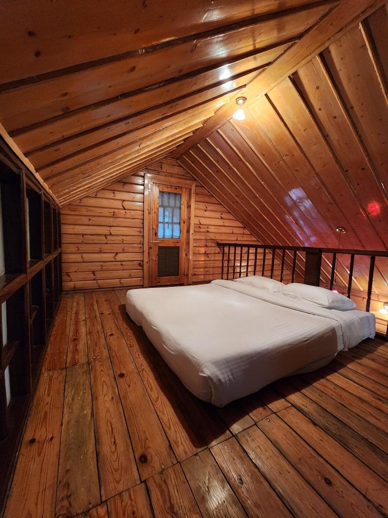 The Chalets Naldehra image