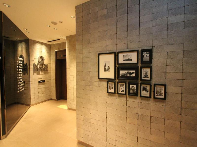 Nox Boutique Hotel image