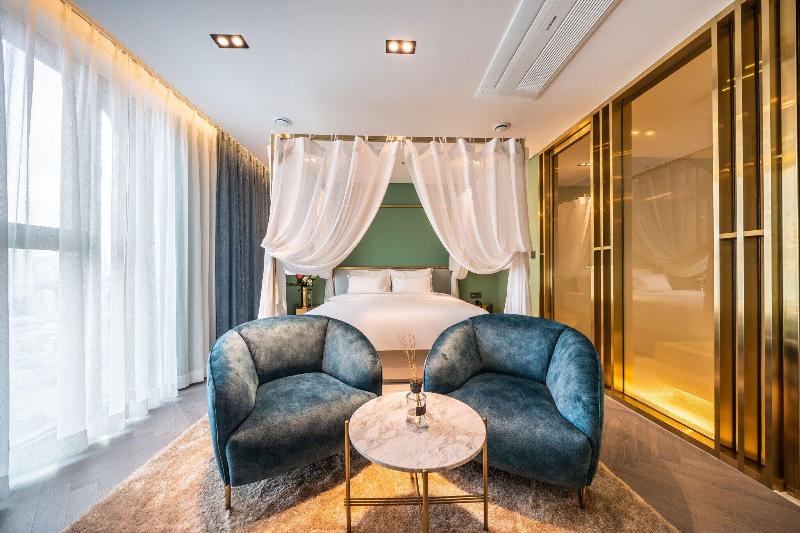 Hotel the Castle Sincheon image