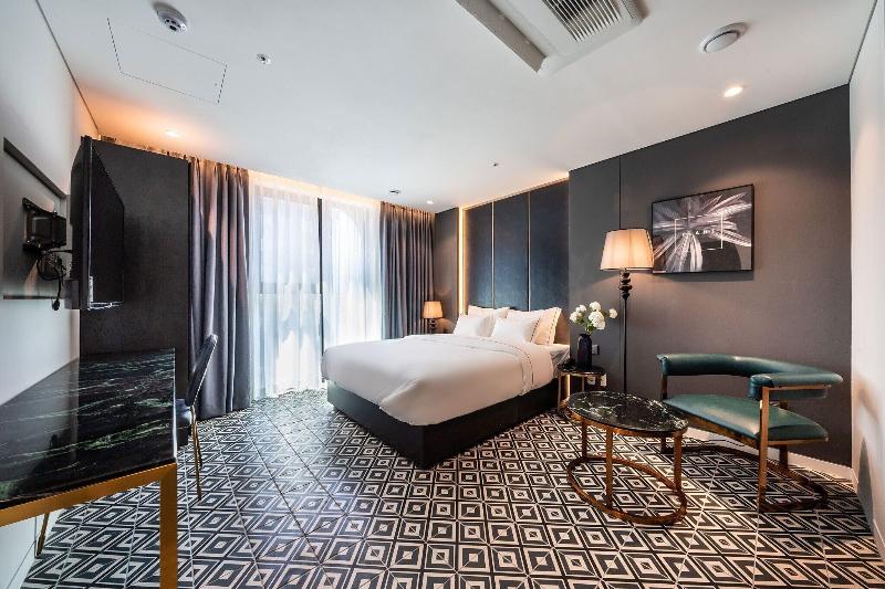 Hotel the Castle Sincheon image