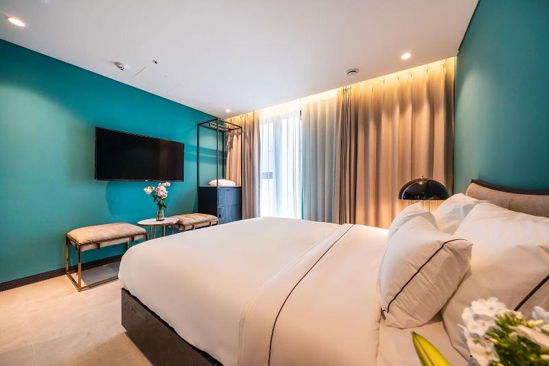 Hotel the Castle Sincheon image