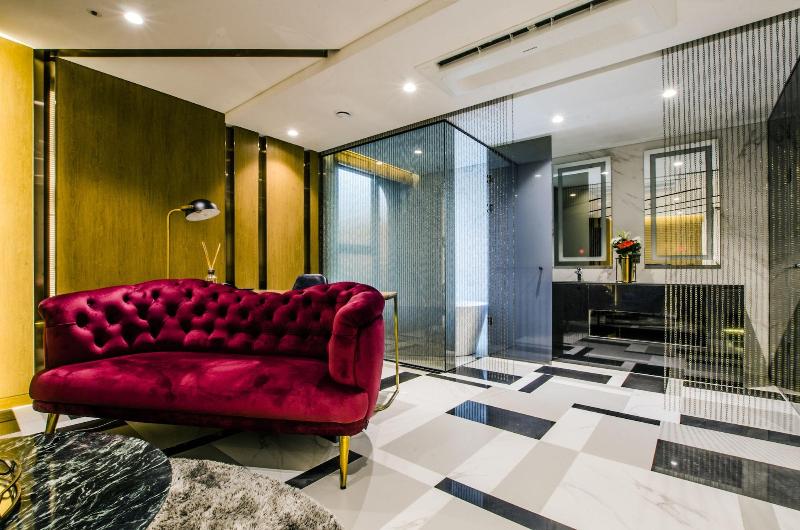 Hotel the Castle Sincheon image