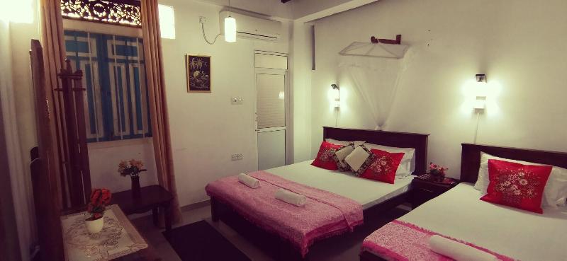 Southern Comforts-Galle Fort image