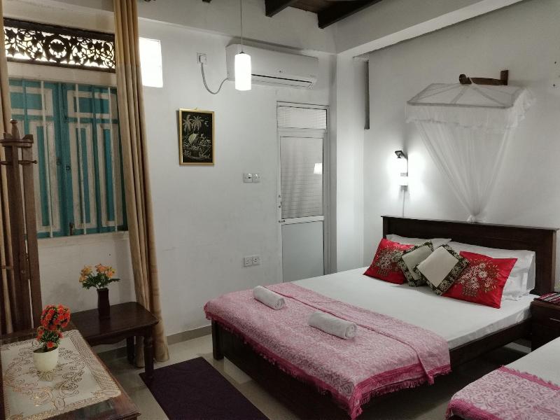 Southern Comforts-Galle Fort image