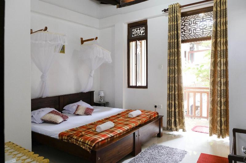 Southern Comforts-Galle Fort image