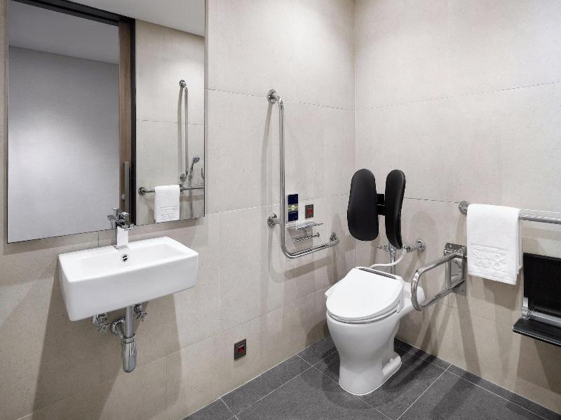 Four Points by Sheraton Seoul, Myeongdong image