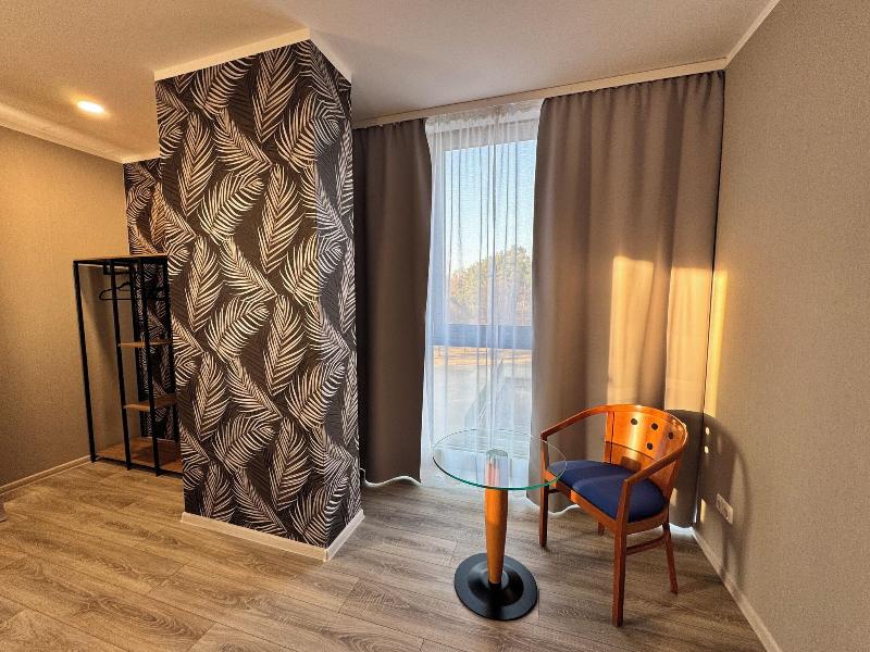 Parkhotel Viktoria image