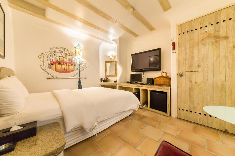 Hotel M
