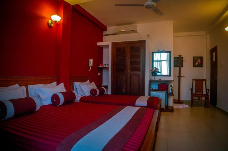 Villa Baywatch Rumassala image