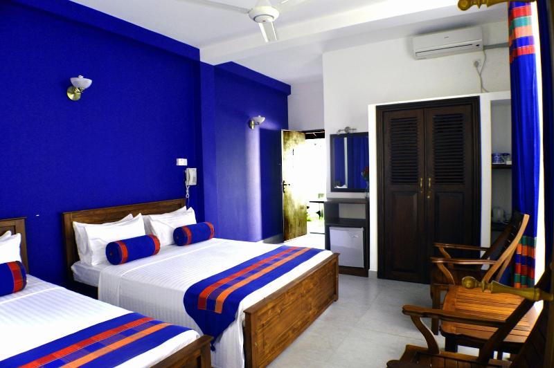 Villa Baywatch Rumassala image
