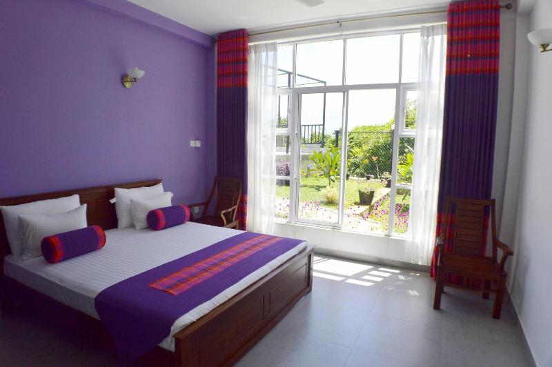 Villa Baywatch Rumassala image