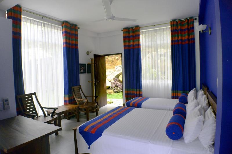 Villa Baywatch Rumassala image