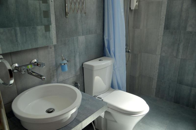 Villa Baywatch Rumassala image