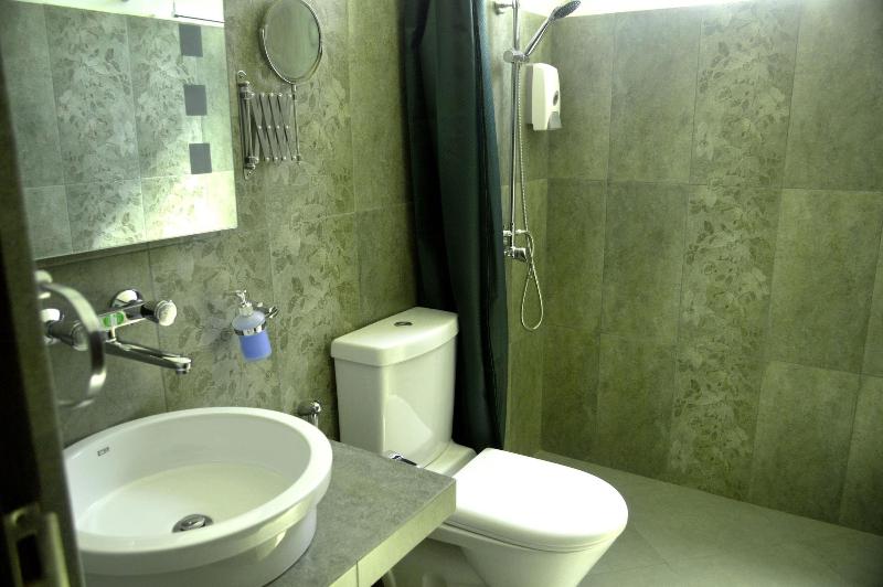 Villa Baywatch Rumassala image