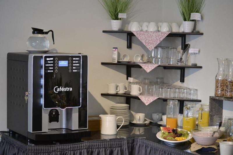 Hotel Cafe Galerie image
