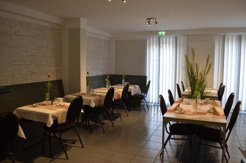 Hotel Cafe Galerie image