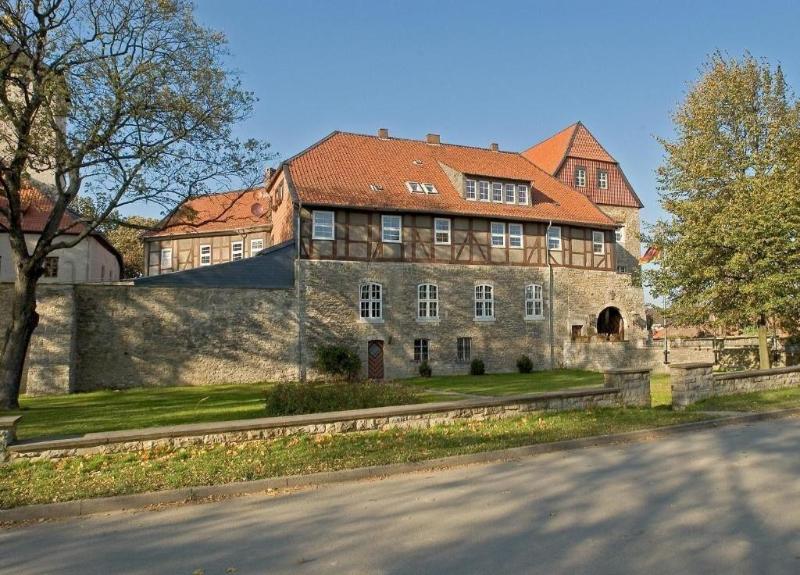 Burg Warberg image