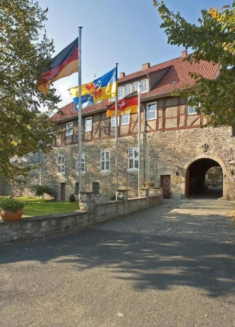 Burg Warberg image