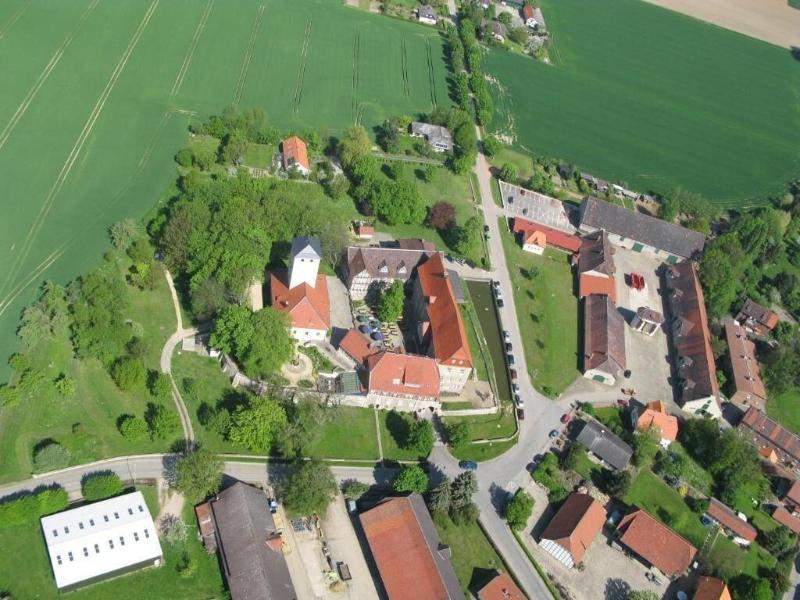 Burg Warberg image
