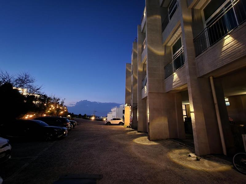 Hotel Hue Loft image