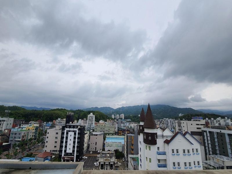 Hyunjin Tourist Hotel