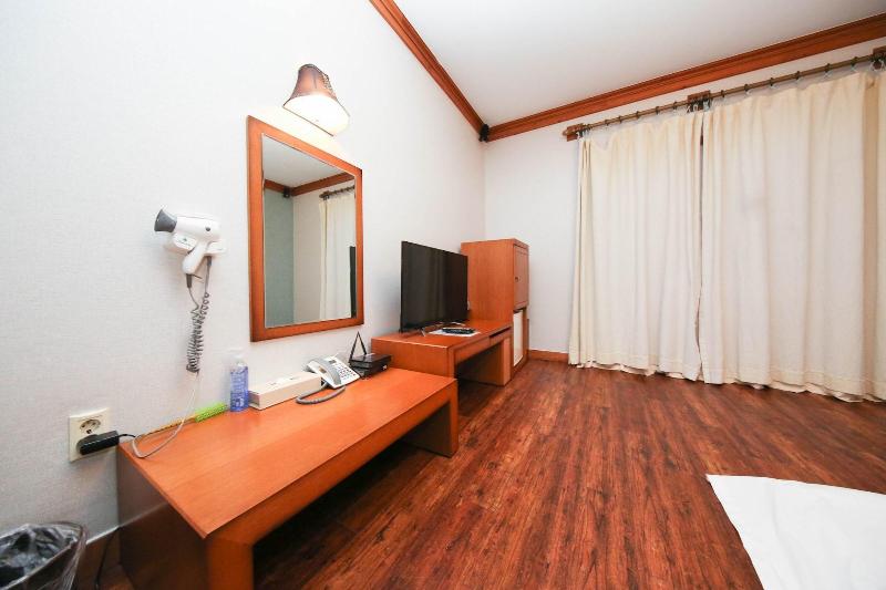 Suanbo Hotel Screen image