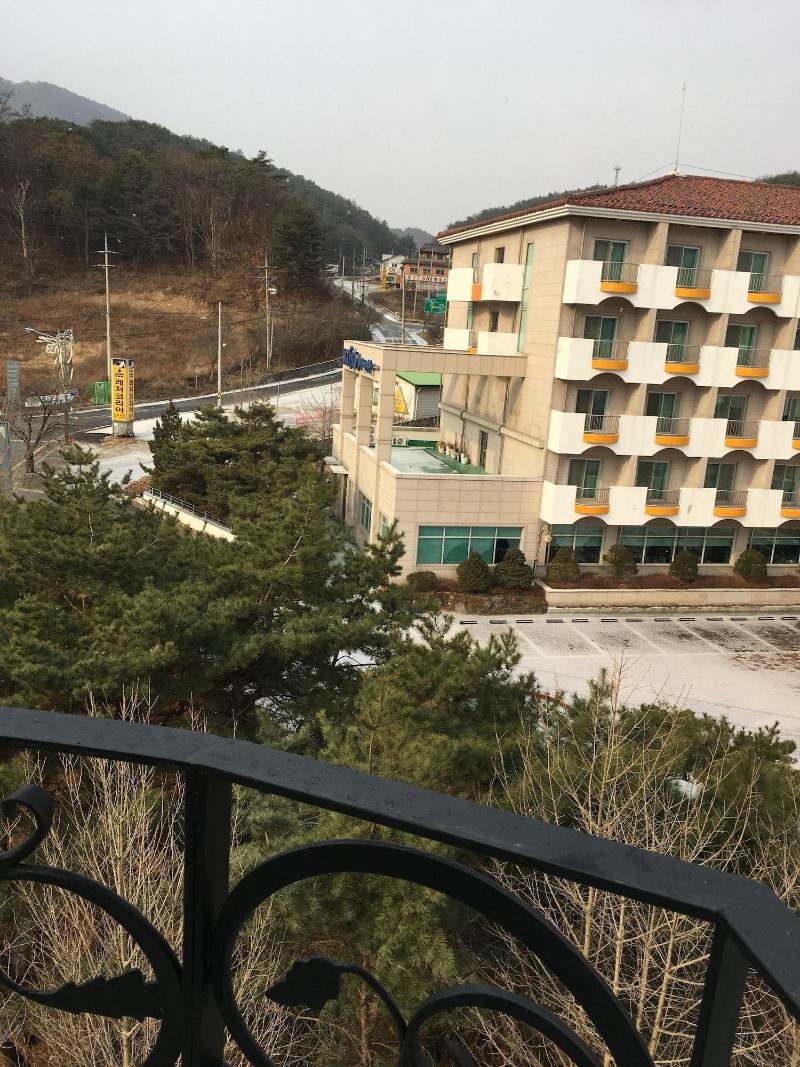 Suanbo Hotel Screen image