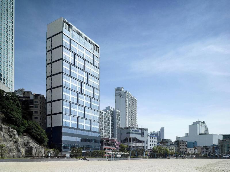 Fairfield By Marriott Busan Songdo Beach image