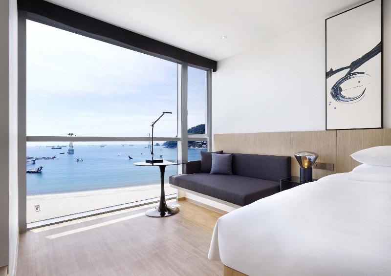 Fairfield By Marriott Busan Songdo Beach image