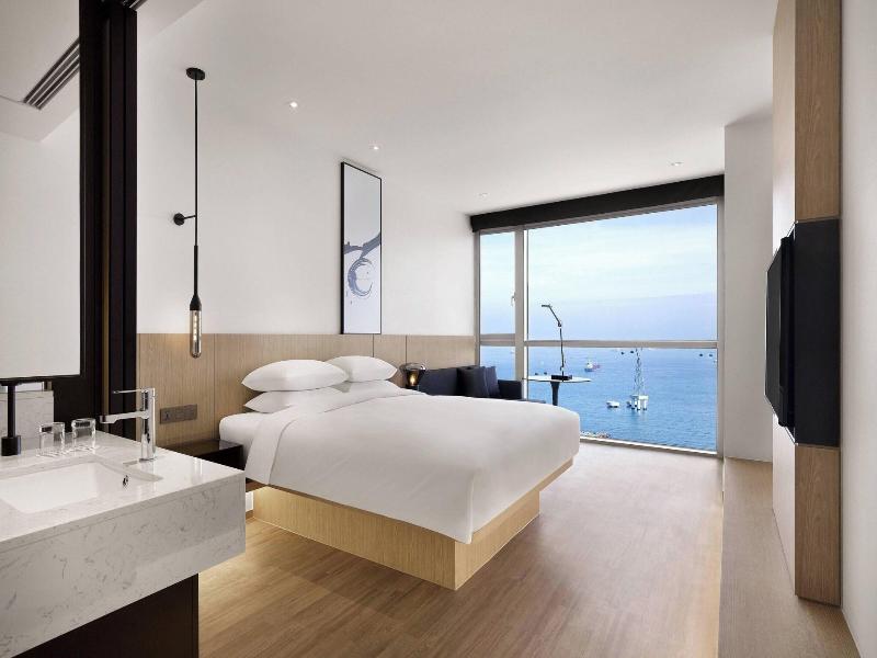 Fairfield By Marriott Busan Songdo Beach image