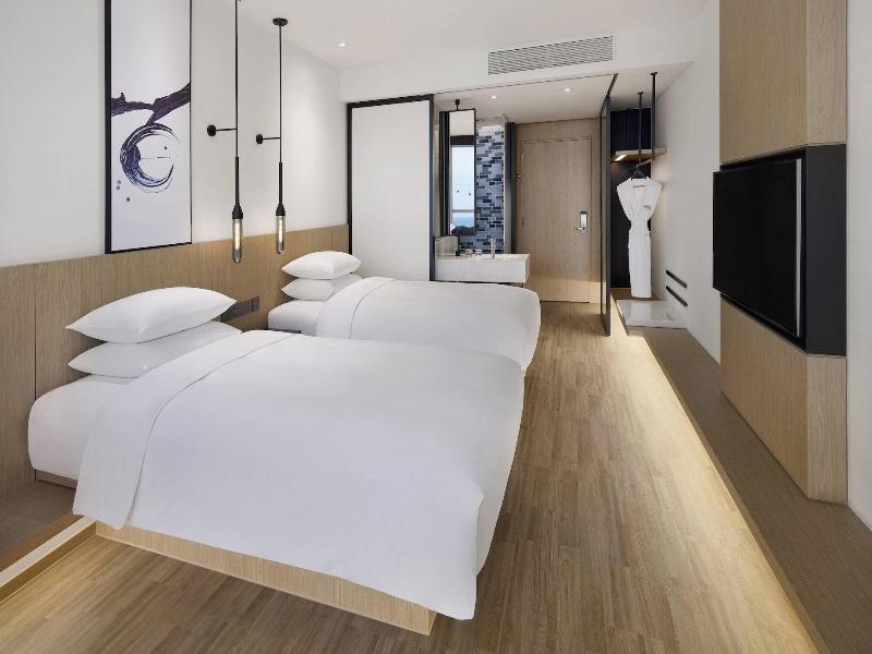 Fairfield By Marriott Busan Songdo Beach image
