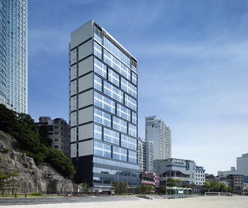 Fairfield By Marriott Busan Songdo Beach image