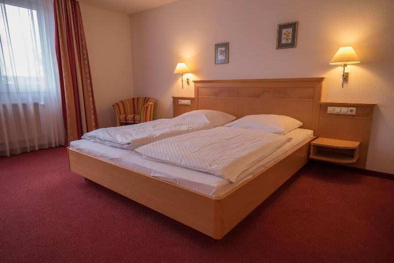 Hotel-Restaurant Winzergarten image