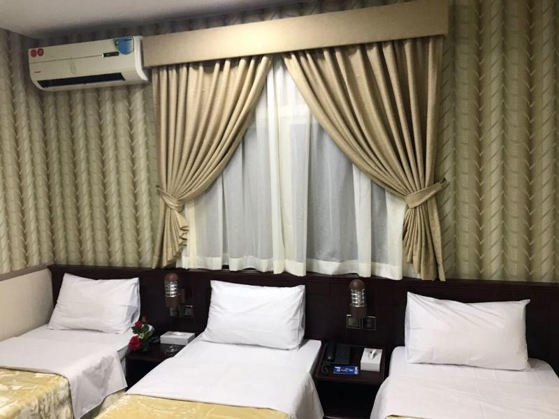 Ana Palace Hotel image
