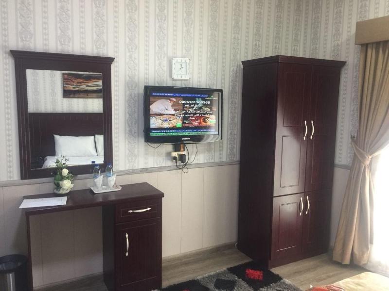 Ana Palace Hotel image