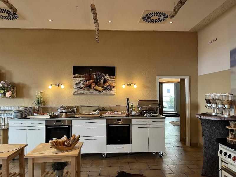 Hotel An Der Burg image