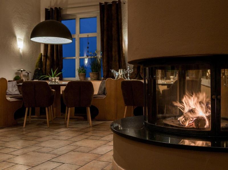 Hotel An Der Burg image