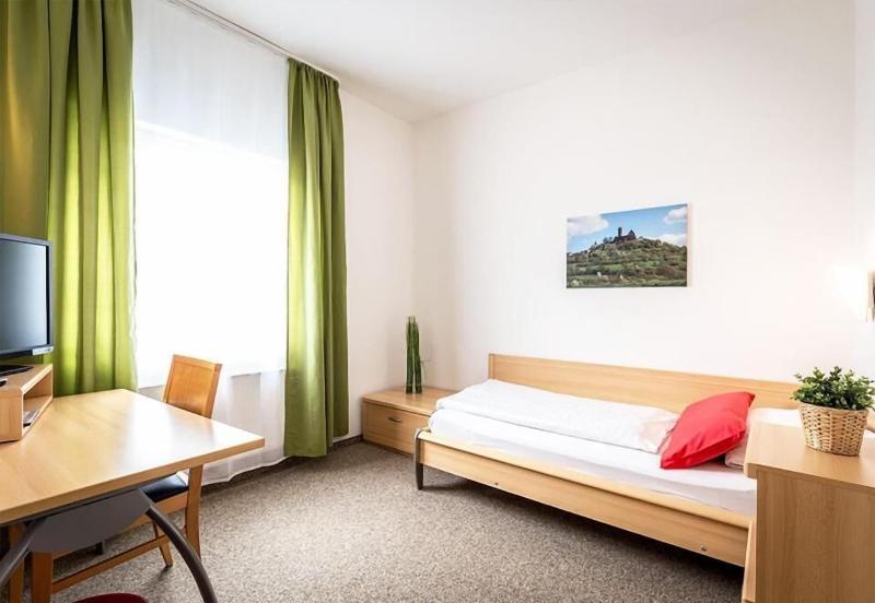 Hotel An Der Burg image