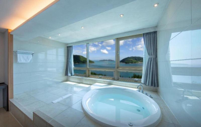 Sangsang Hotel image